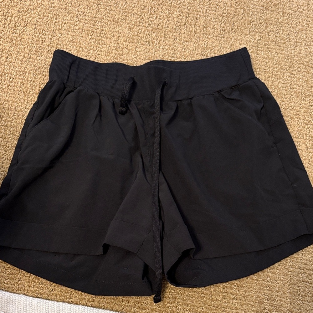 Zella Women's Black Athletic Shorts